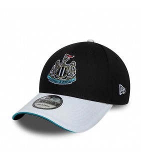 Casquette ajustable noire...
